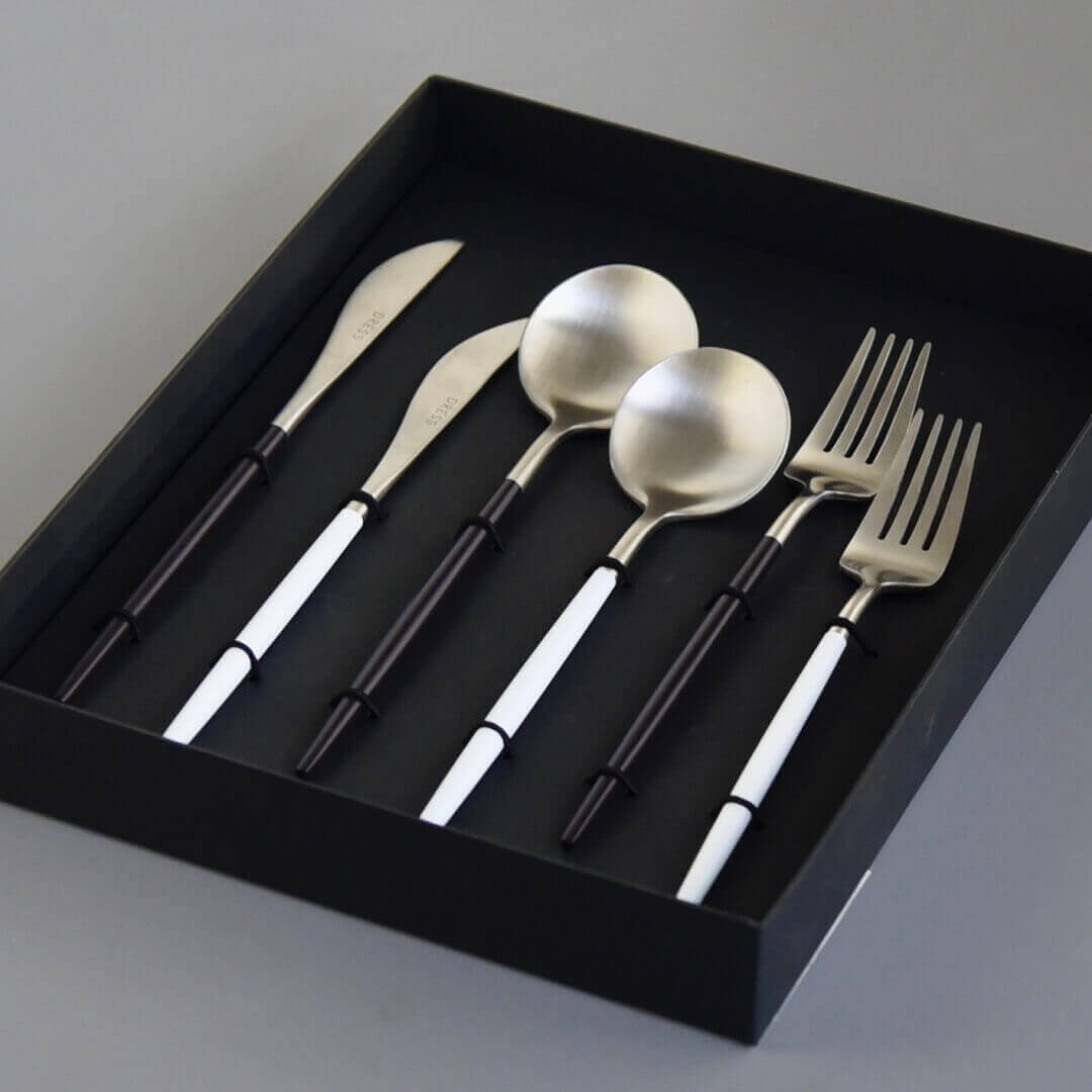 カトラリーLサイズセット(ホワイトジェイド色3本、ブラックオニキス色3本)