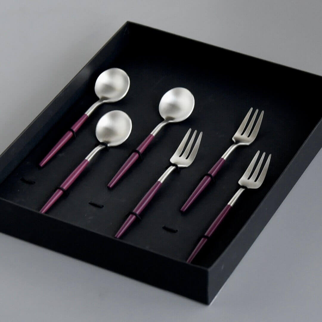 カトラリーSサイズセット(スプーン:ガーネットレッド色3本、フォーク:ガーネットレッド色3本)