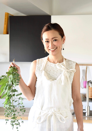 国産リネンのエプロン(オフホワイトBタイプ)